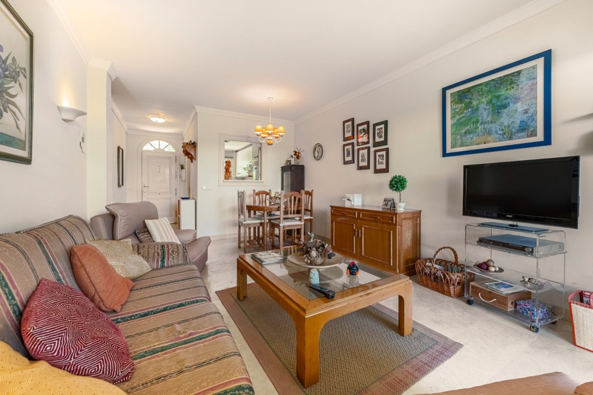 Resale - apartment - Marbella - Nueva Andalucía