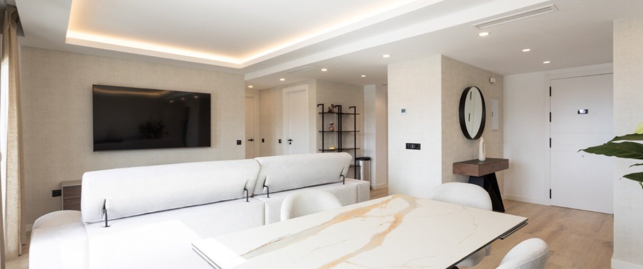 Resale - apartment - Marbella - Nueva Andalucía