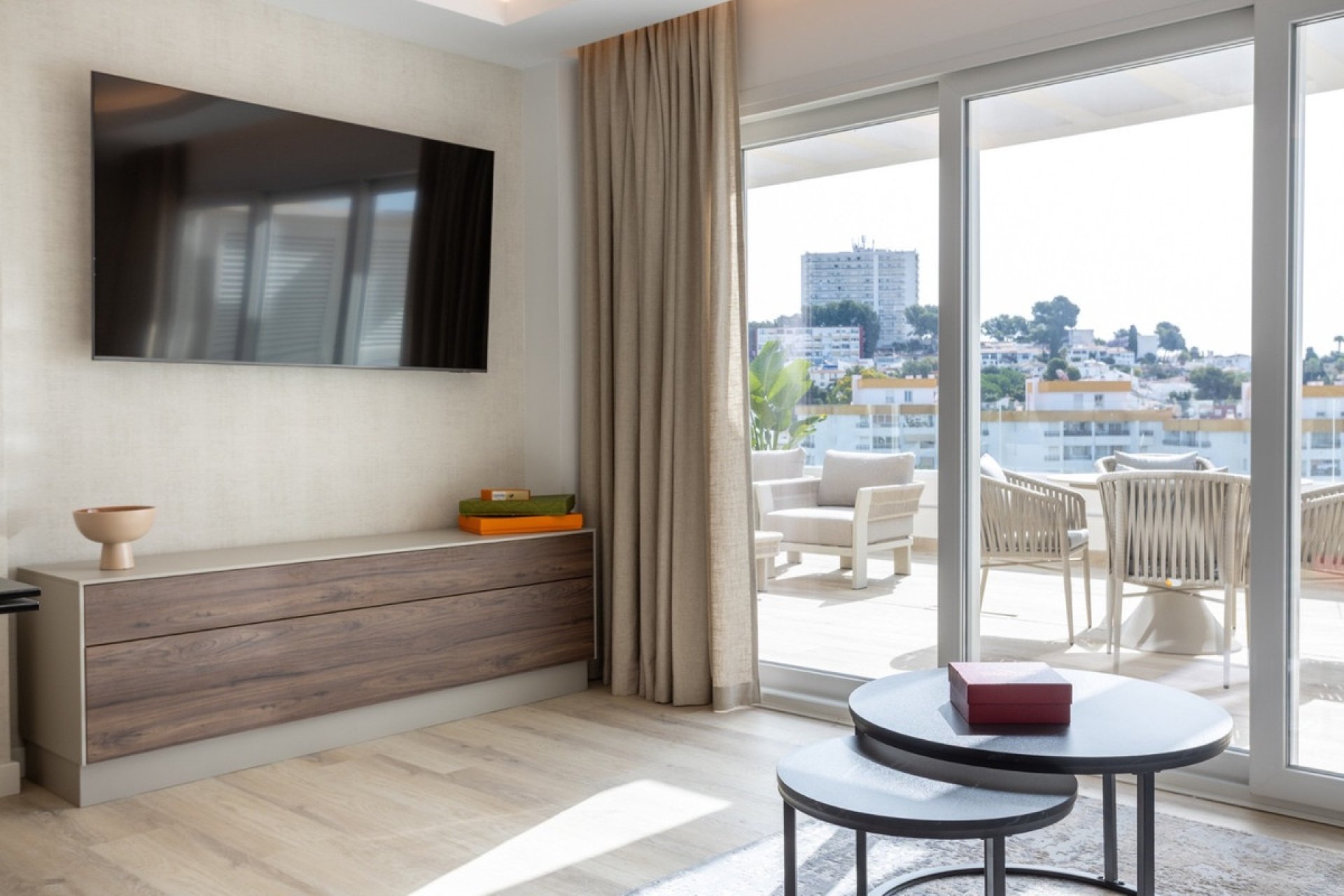 Resale - apartment - Marbella - Nueva Andalucía