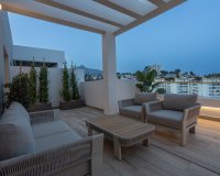 Resale - apartment - Marbella - Nueva Andalucía