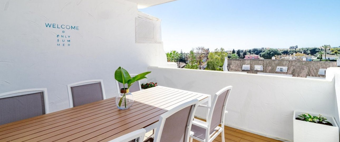 Resale - apartment - Marbella - Nueva Andalucía