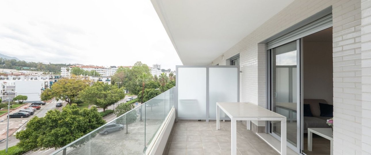 Resale - apartment - Marbella - Nueva Andalucía