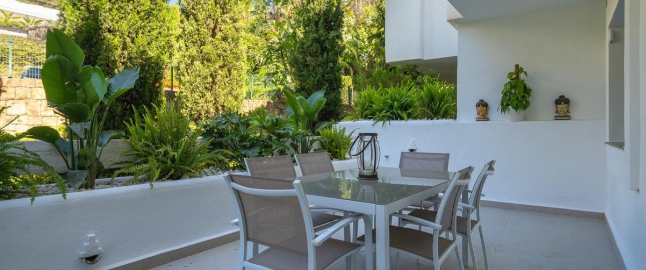Resale - apartment - Marbella - Nueva Andalucía