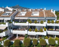Resale - apartment - Marbella - Nueva Andalucía
