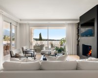 Resale - apartment - Marbella - Nueva Andalucía