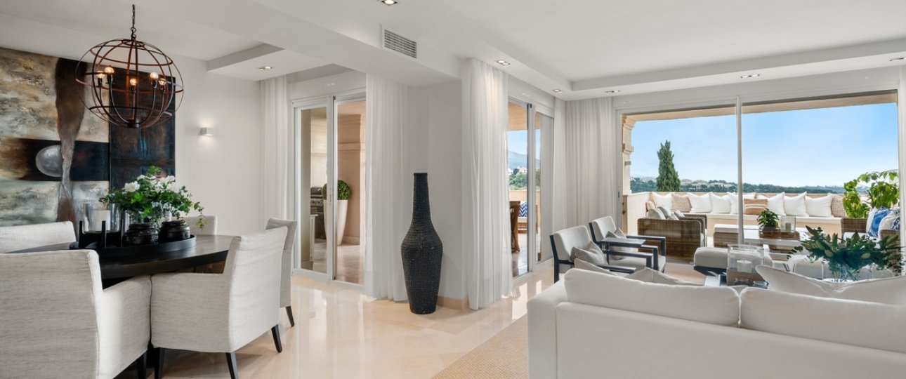 Resale - apartment - Marbella - Nueva Andalucía