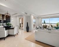 Resale - apartment - Marbella - Nueva Andalucía