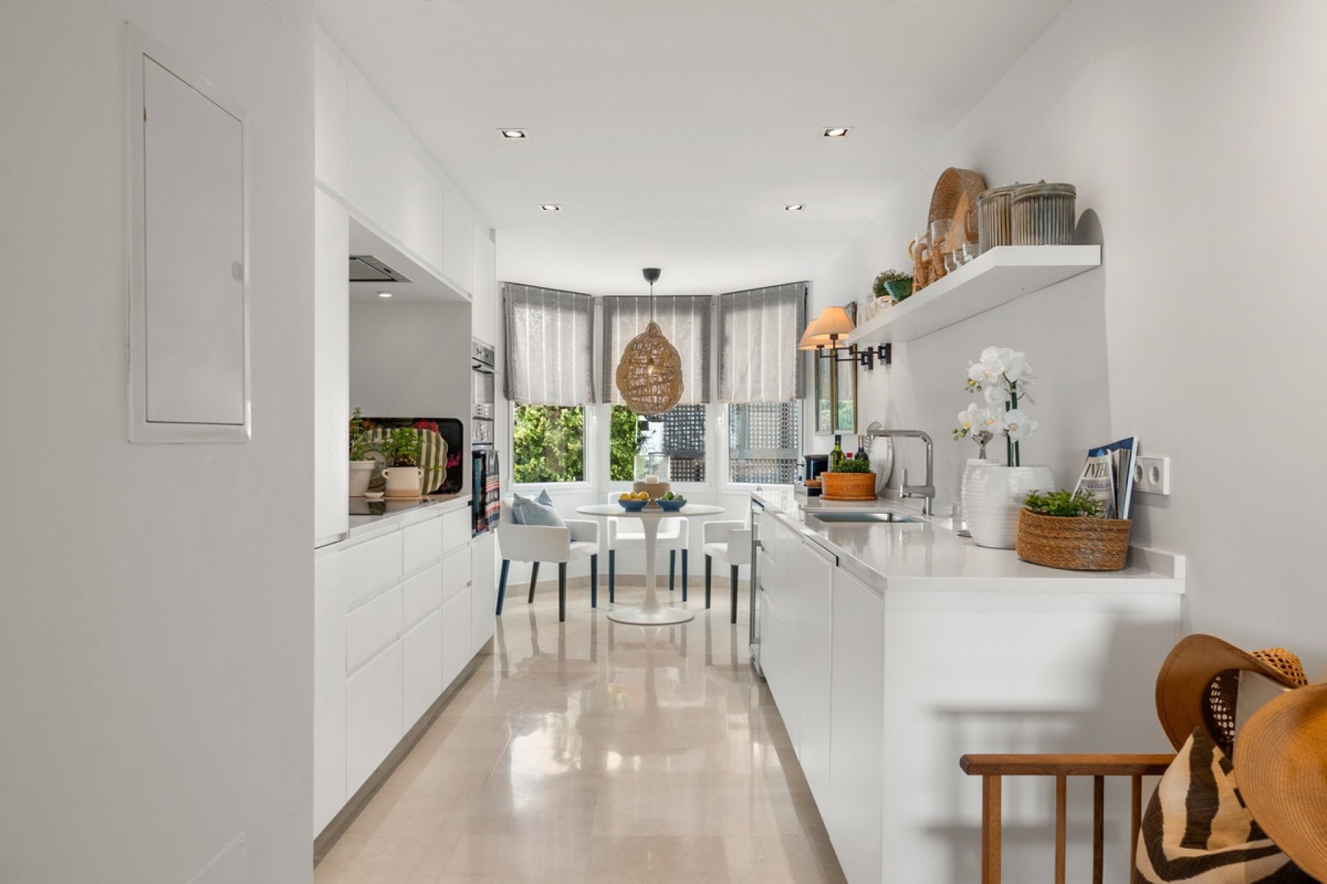 Resale - apartment - Marbella - Nueva Andalucía
