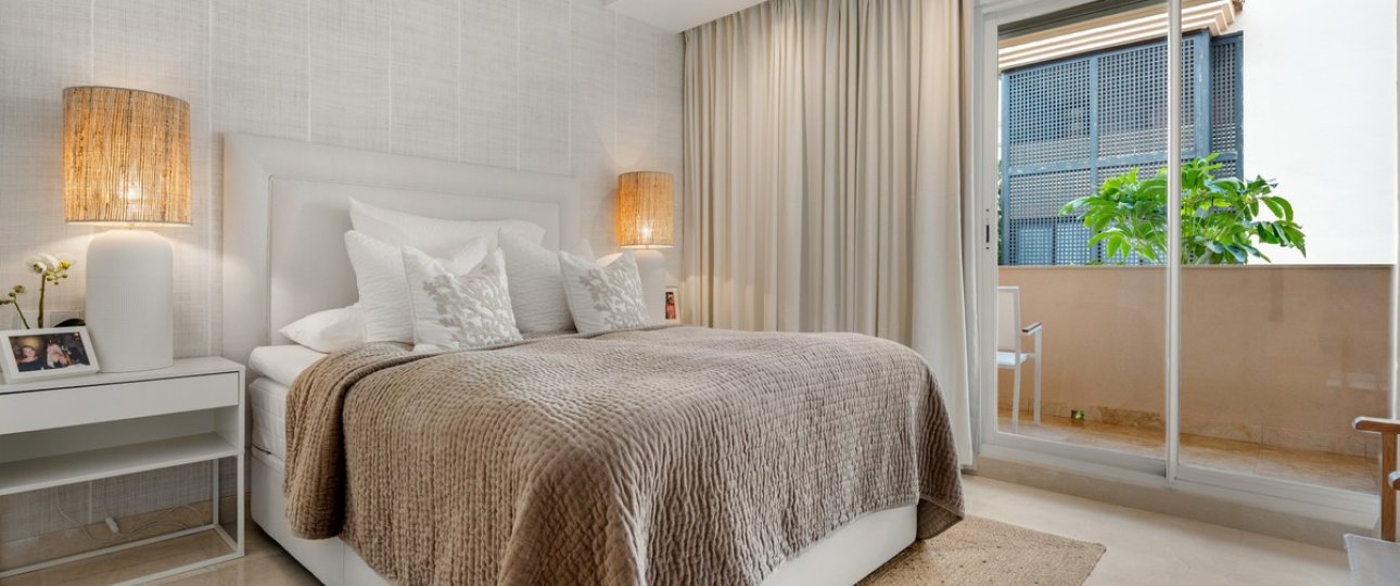 Resale - apartment - Marbella - Nueva Andalucía