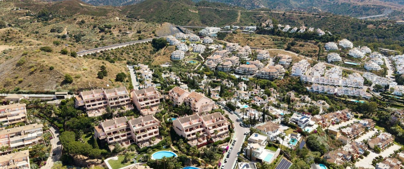 Resale - apartment - Marbella - Nueva Andalucía