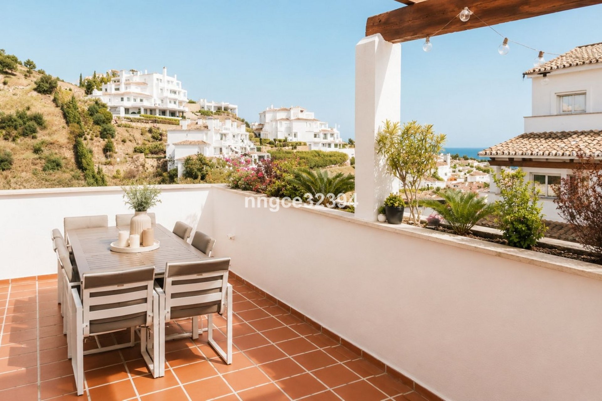 Resale - apartment - Marbella - Nueva Andalucía