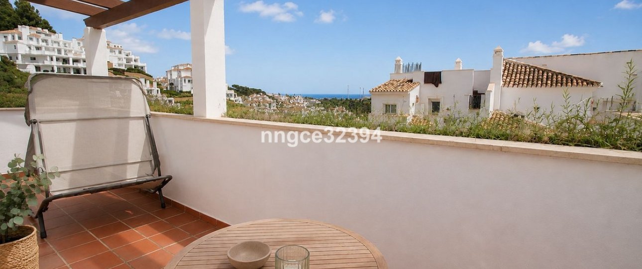 Resale - apartment - Marbella - Nueva Andalucía