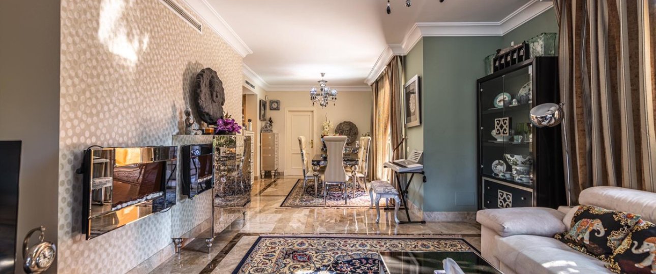 Resale - apartment - Marbella - Nueva Andalucía