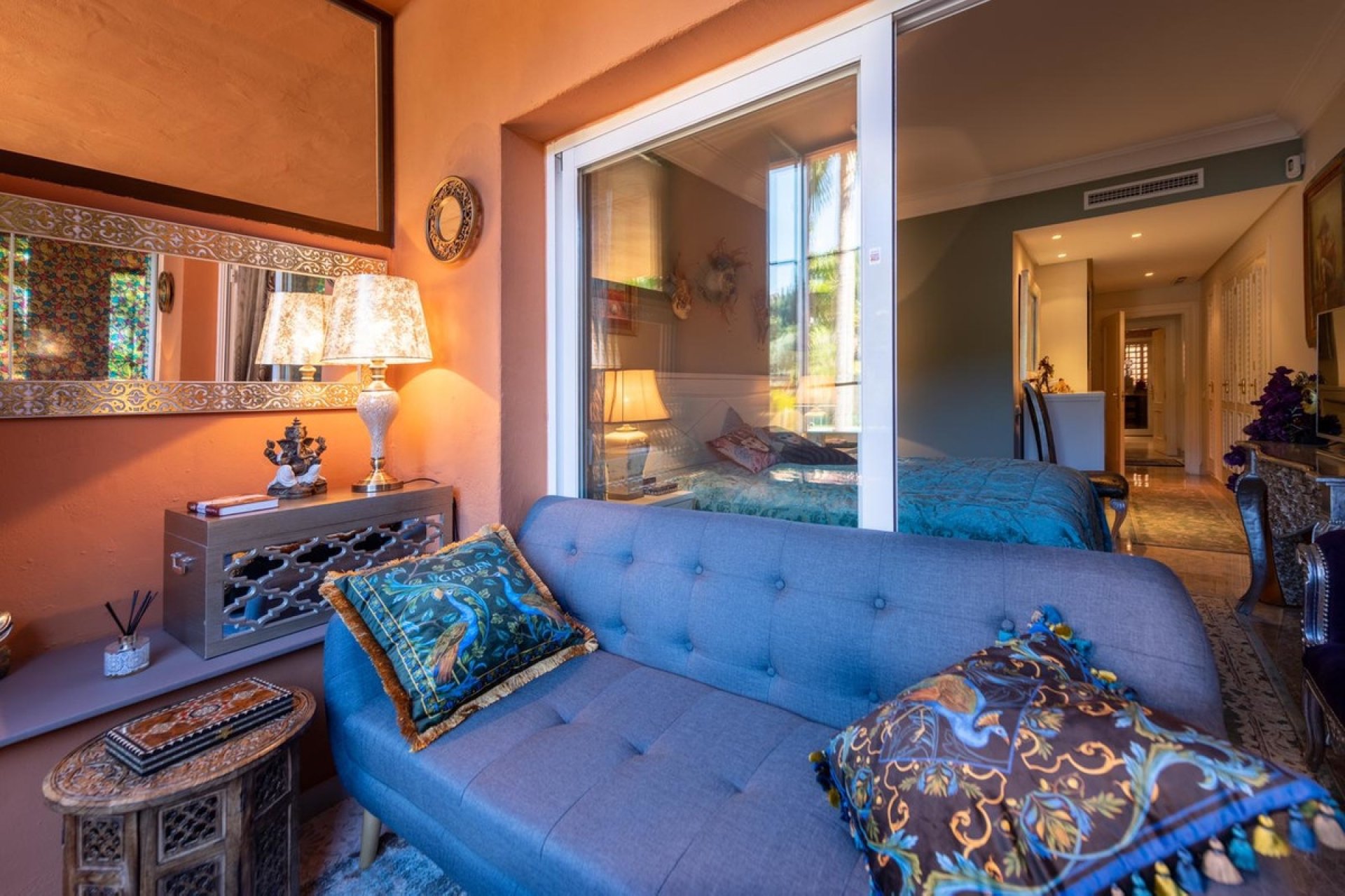 Resale - apartment - Marbella - Nueva Andalucía