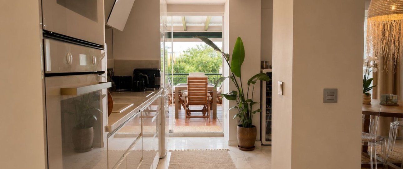 Resale - apartment - Marbella - Nueva Andalucía