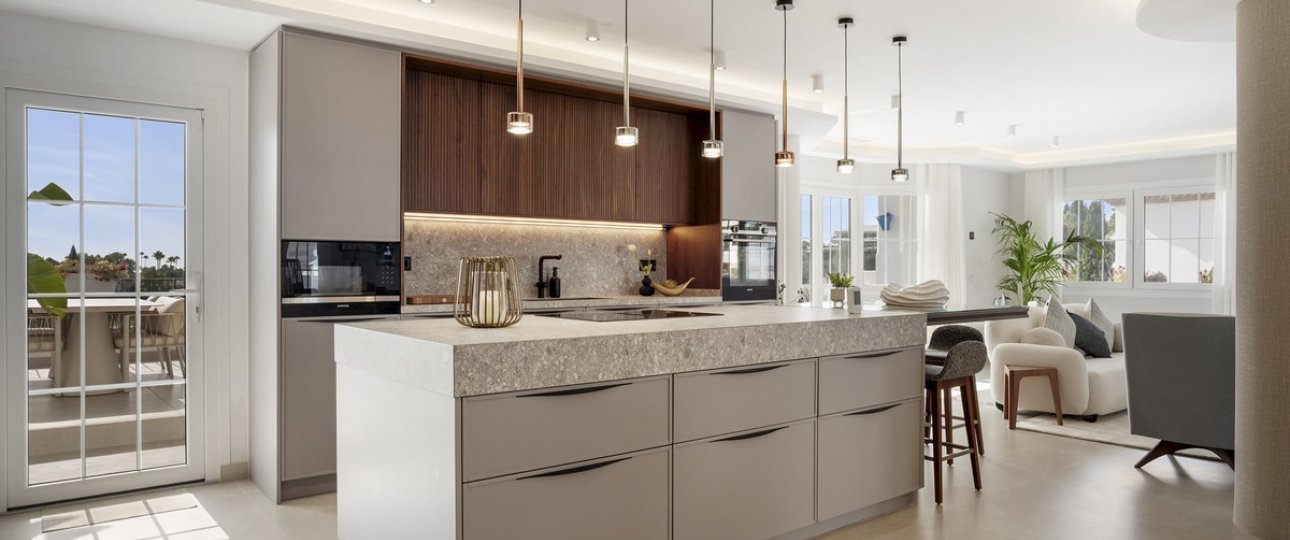 Resale - apartment - Marbella - Nueva Andalucía