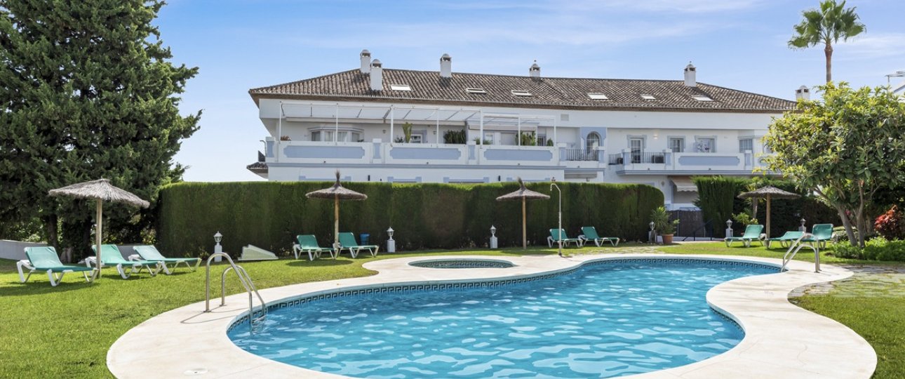 Resale - apartment - Marbella - Nueva Andalucía