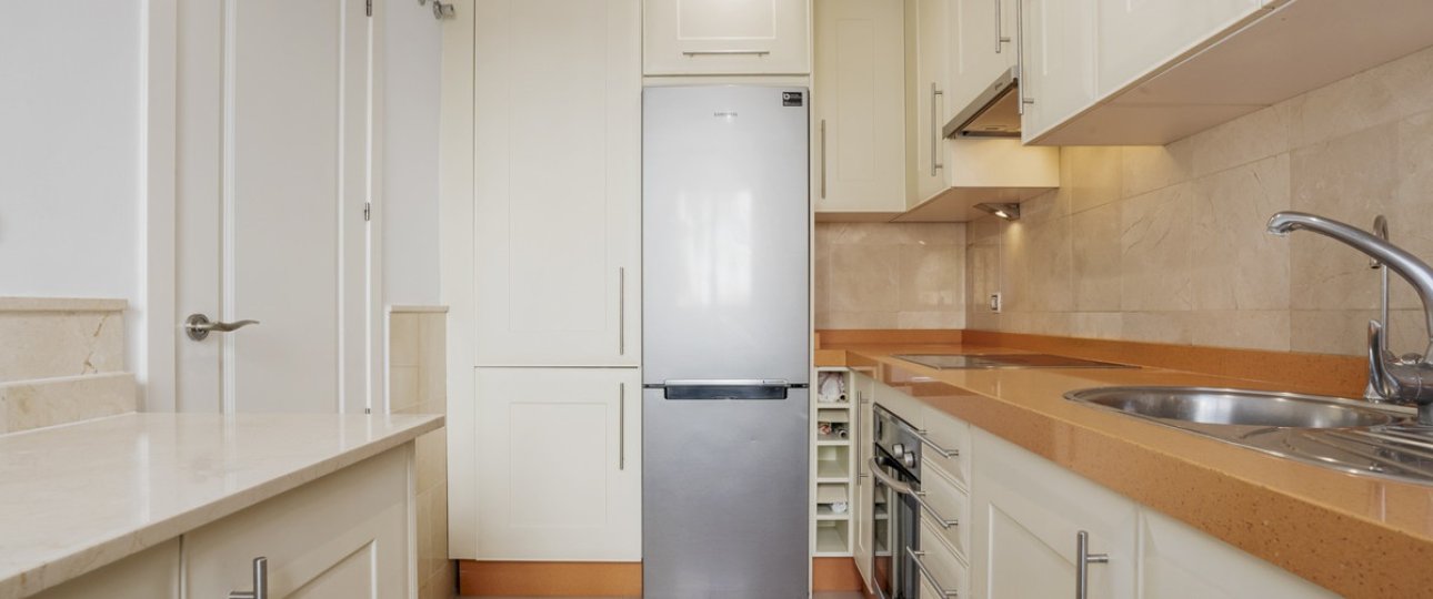 Resale - apartment - Marbella - Nueva Andalucía