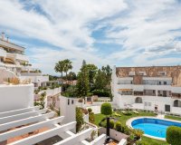 Resale - apartment - Marbella - Nueva Andalucía
