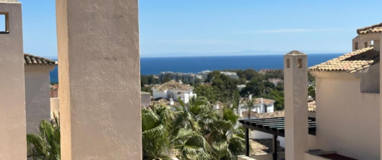 Resale - apartment - Marbella - Nueva Andalucía