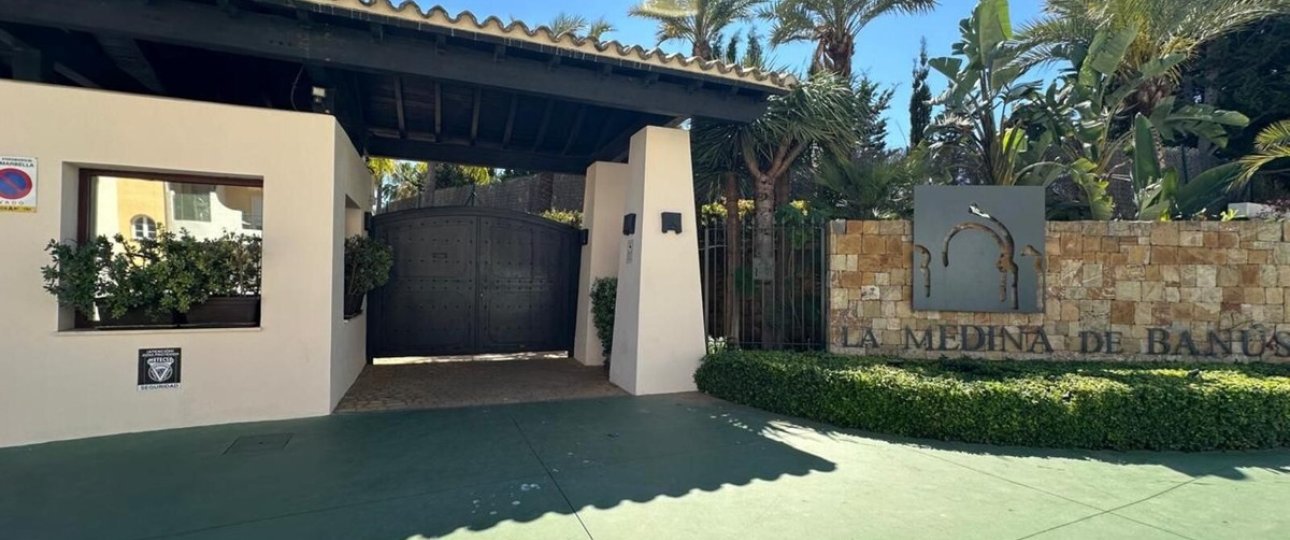 Resale - apartment - Marbella - Nueva Andalucía