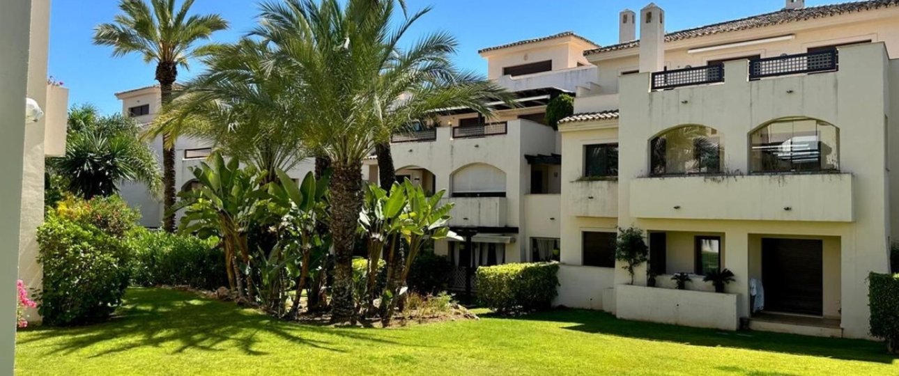 Resale - apartment - Marbella - Nueva Andalucía