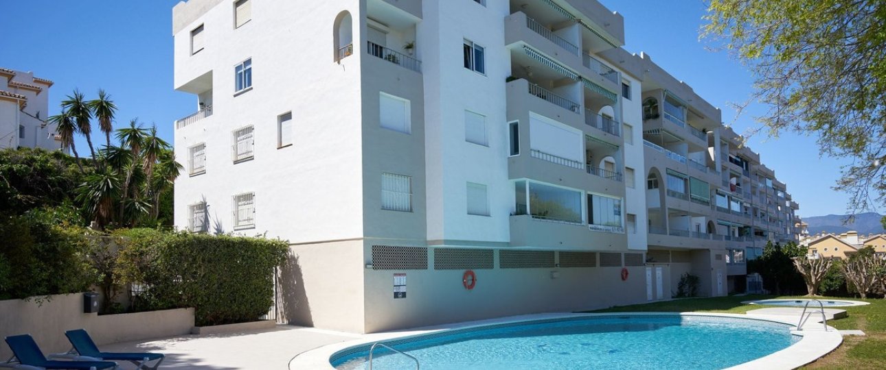 Resale - apartment - Marbella - Nueva Andalucía