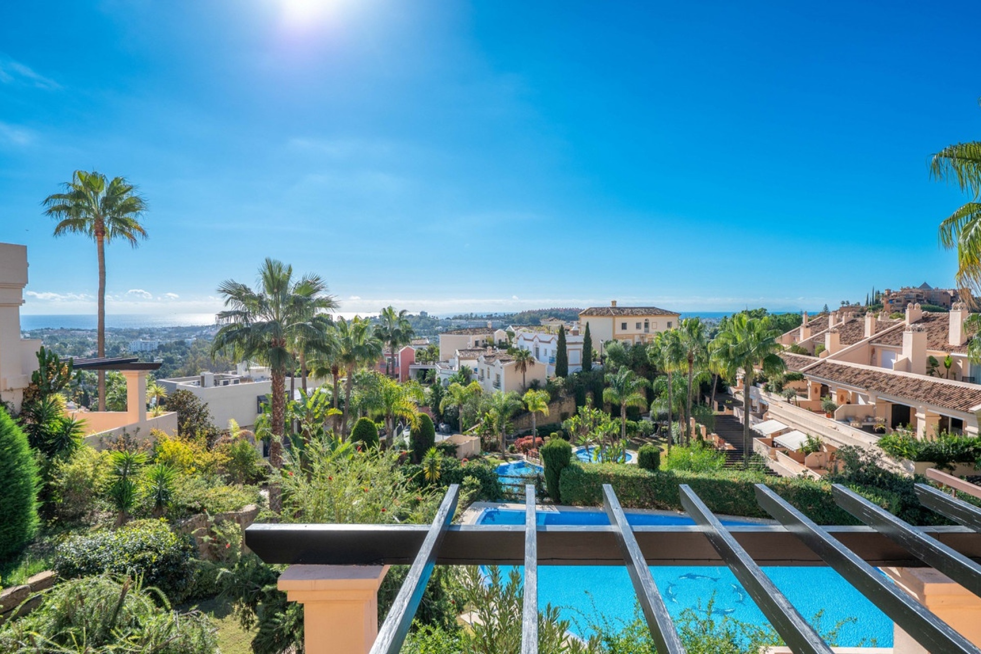 Resale - apartment - Marbella - Nueva Andalucía