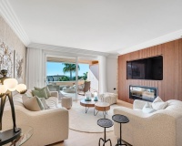 Resale - apartment - Marbella - Nueva Andalucía