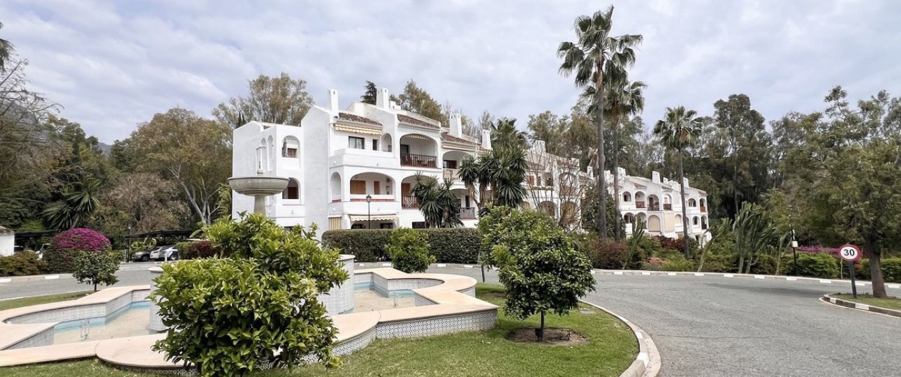 Resale - apartment - Marbella - Nueva Andalucía