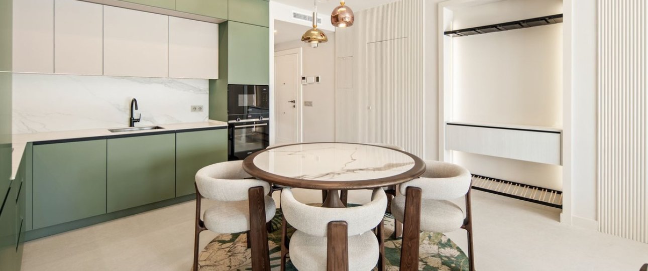 Resale - apartment - Marbella - Nueva Andalucía
