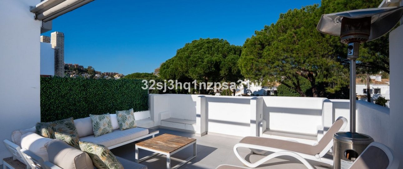 Resale - apartment - Marbella - Nueva Andalucía
