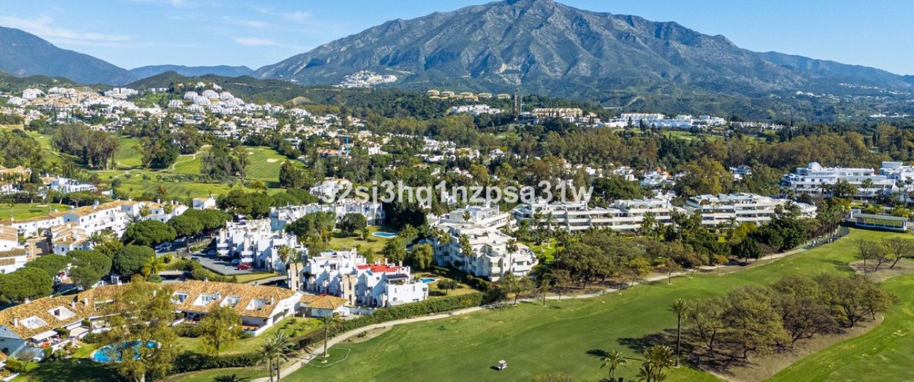 Resale - apartment - Marbella - Nueva Andalucía