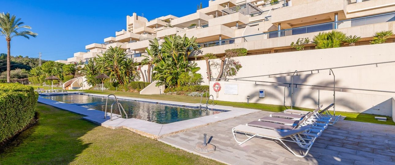 Resale - apartment - Marbella - Nueva Andalucía