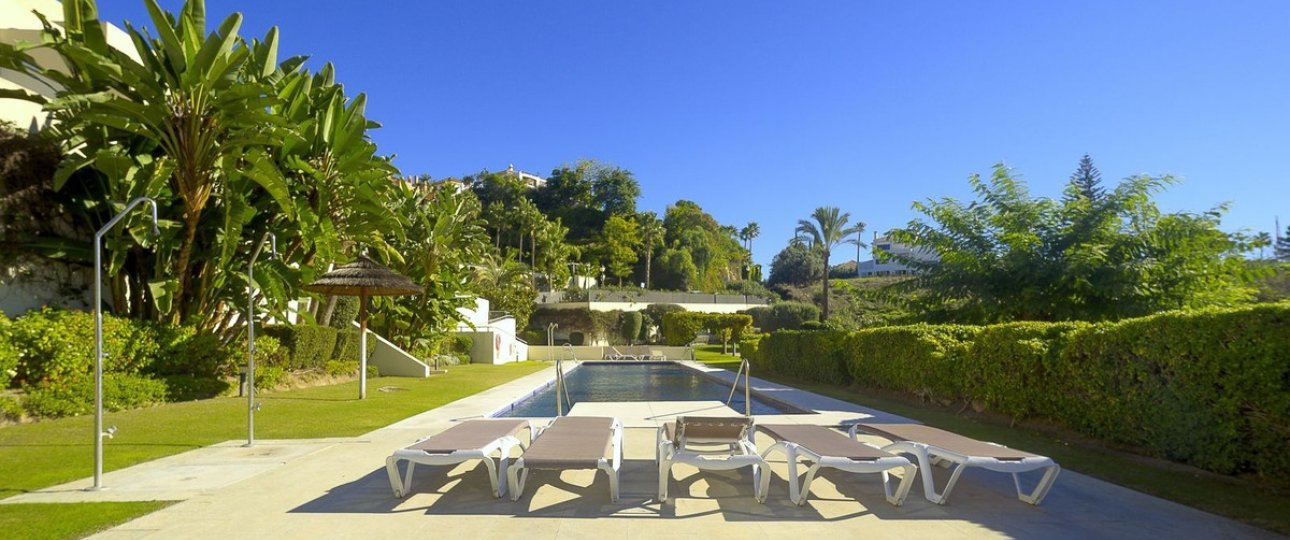 Resale - apartment - Marbella - Nueva Andalucía