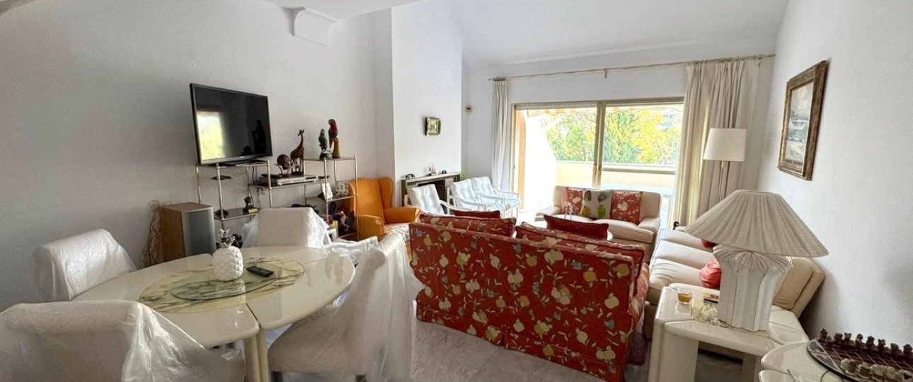 Resale - apartment - Marbella - Nueva Andalucía