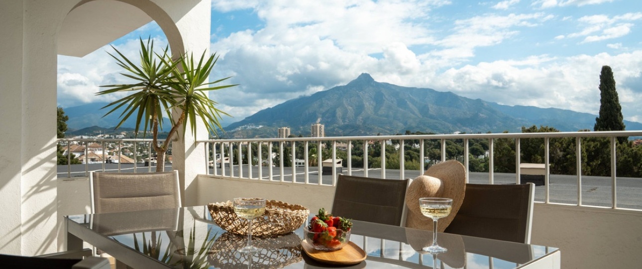 Resale - apartment - Marbella - Nueva Andalucía