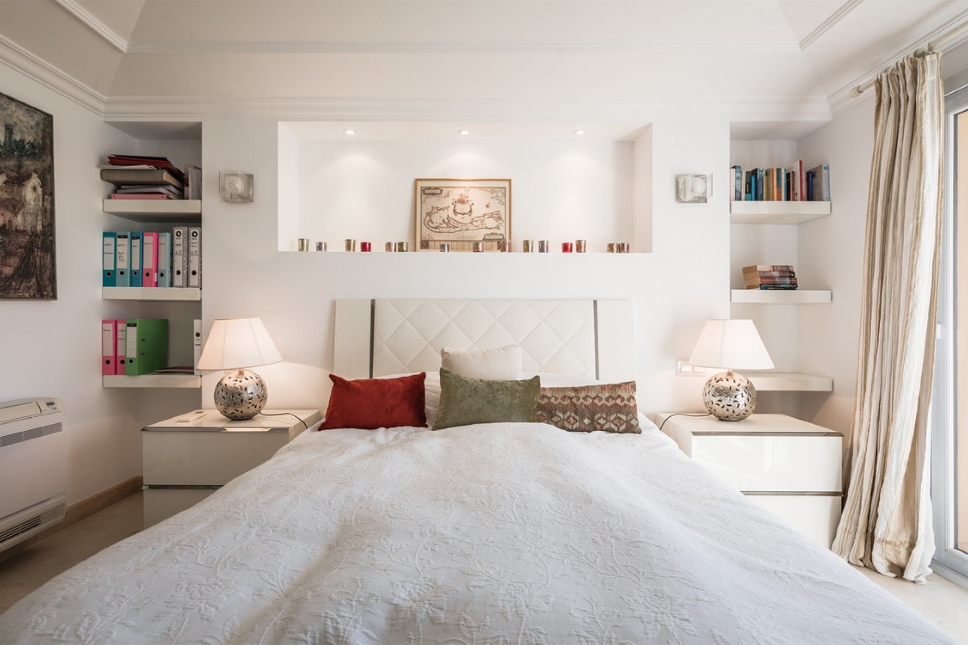 Resale - apartment - Marbella - Nueva Andalucía