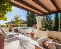 Resale - apartment - Marbella - Nueva Andalucía
