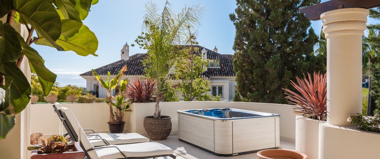 Resale - apartment - Marbella - Nueva Andalucía