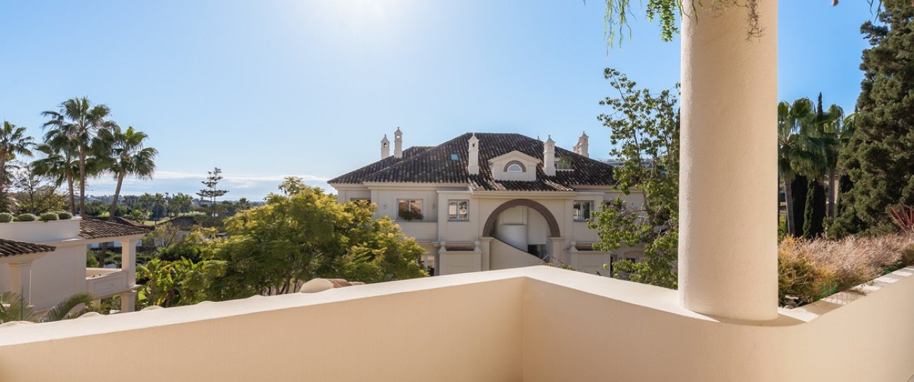 Resale - apartment - Marbella - Nueva Andalucía