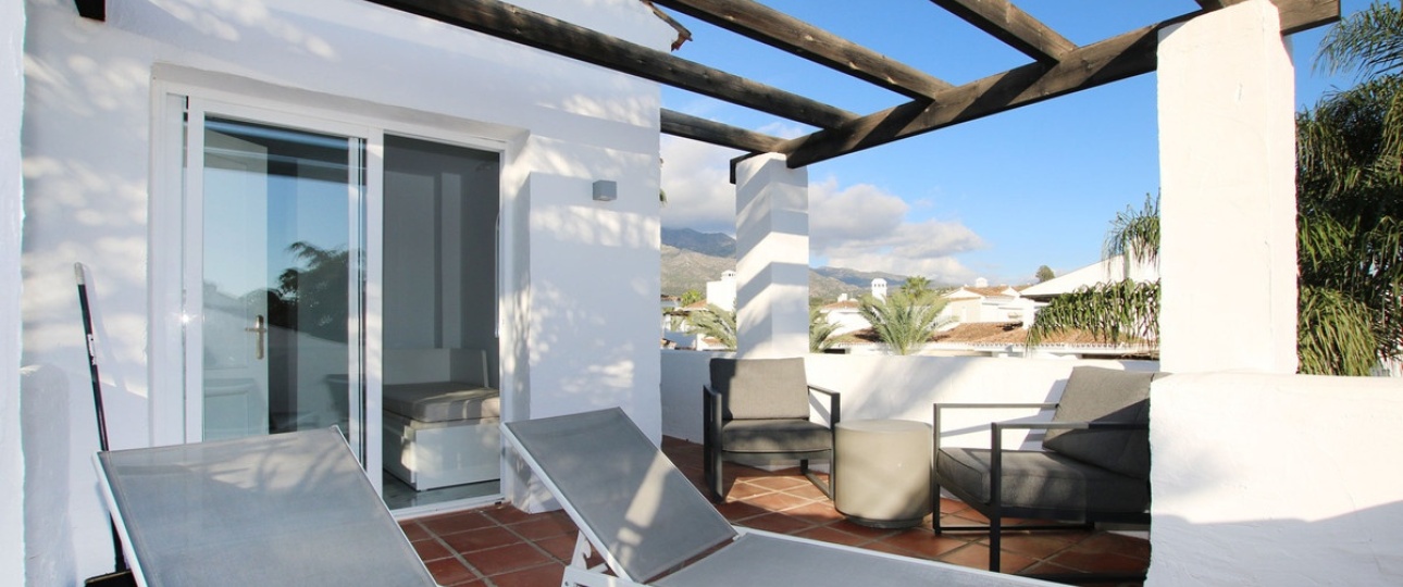 Resale - apartment - Marbella - Nueva Andalucía