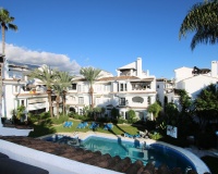 Resale - apartment - Marbella - Nueva Andalucía