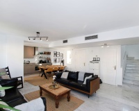 Resale - apartment - Marbella - Nueva Andalucía