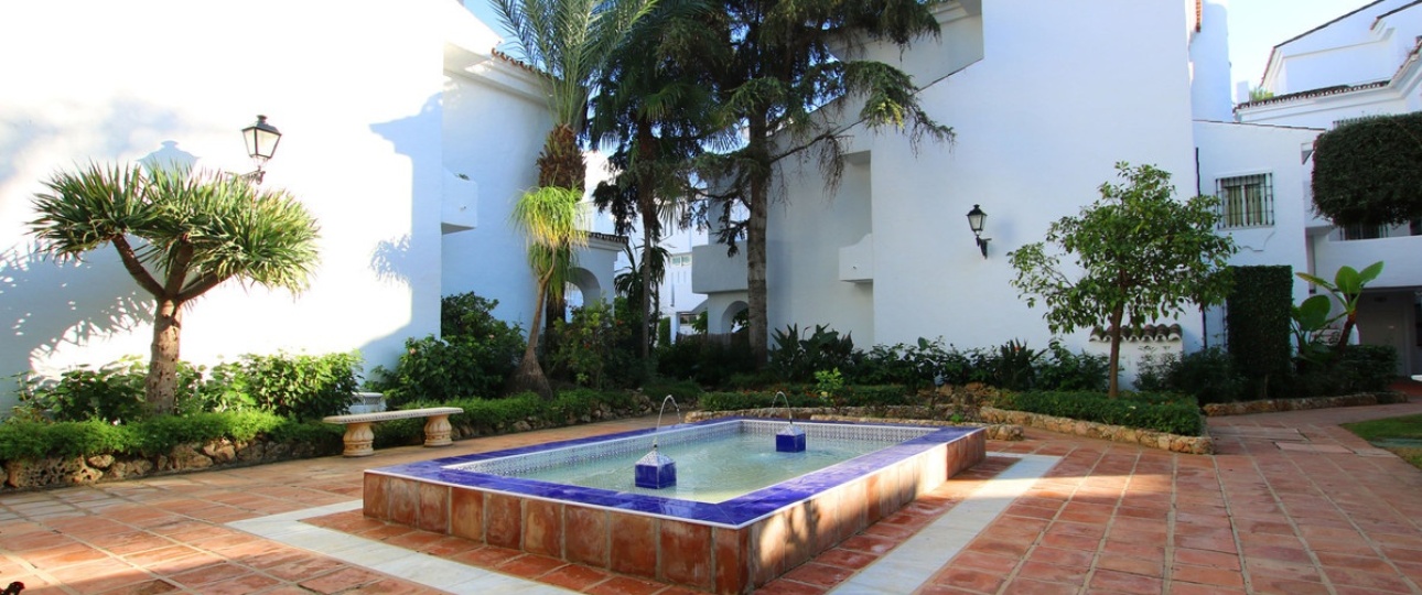 Resale - apartment - Marbella - Nueva Andalucía