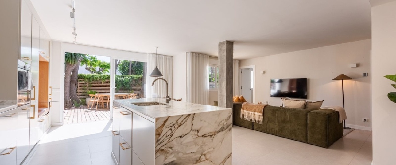 Resale - apartment - Marbella - Nueva Andalucía