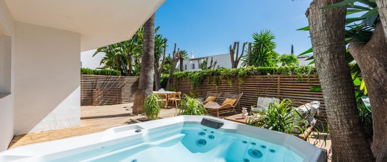 Resale - apartment - Marbella - Nueva Andalucía