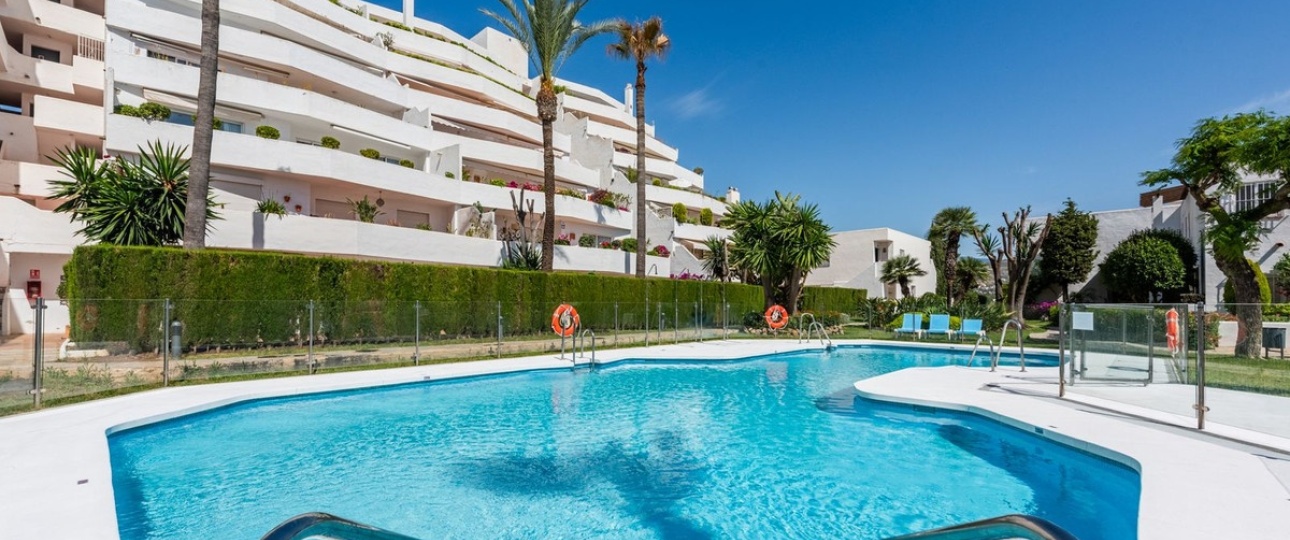 Resale - apartment - Marbella - Nueva Andalucía