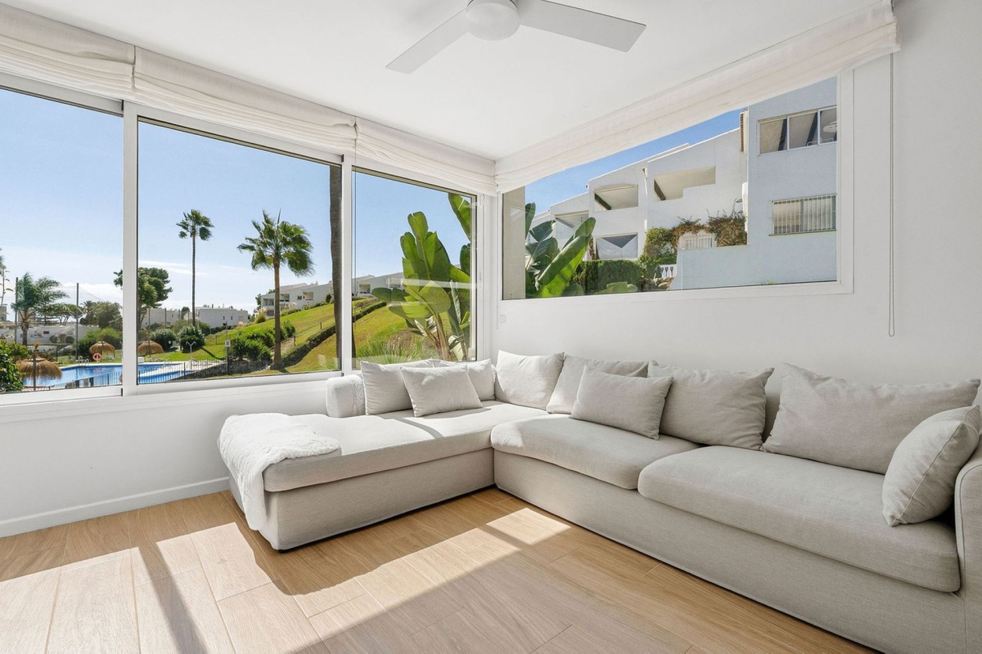 Resale - apartment - Marbella - Nueva Andalucía