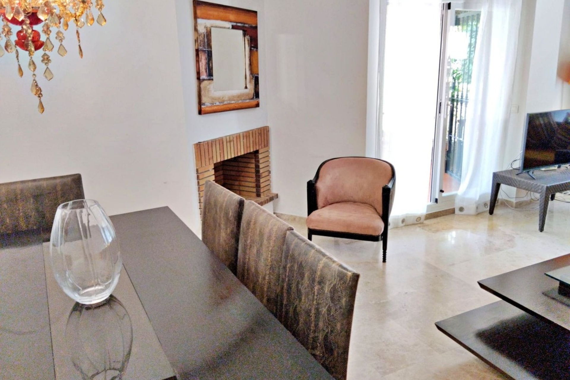 Resale - apartment - Marbella - Nueva Andalucía